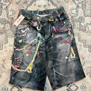 Cropped Shorts with Artistic Distressing